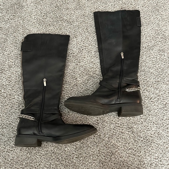 ENZO ANGIOLINI Size 8.5 Black Moto Riding Boots Silver Zipper Chains - Picture 3 of 11